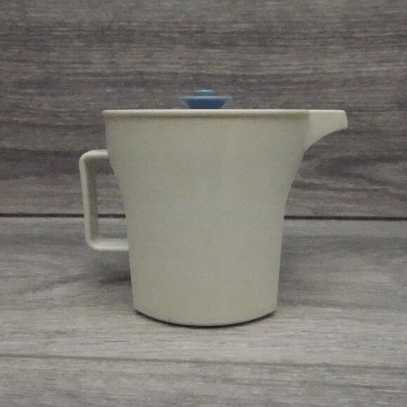 Vintage Tupperware Creamer Sugar Pitcher Food Storage Set Tea Bundle Beige Blue - Picture 3 of 16